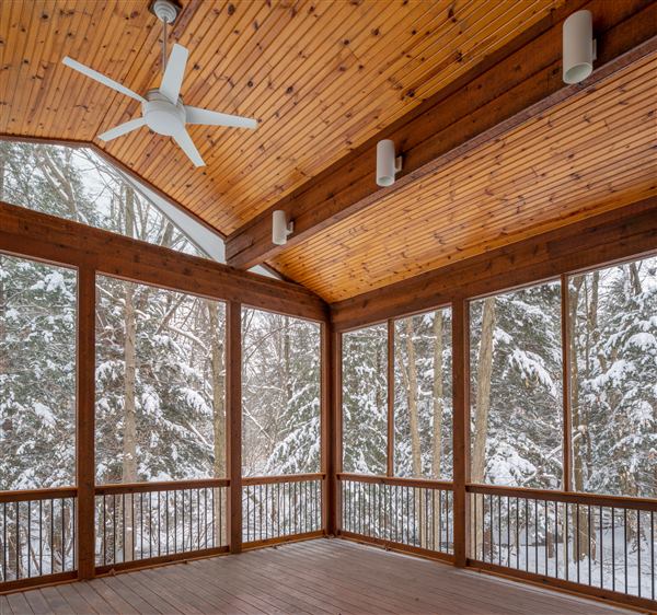 Pigeon Creek Inn