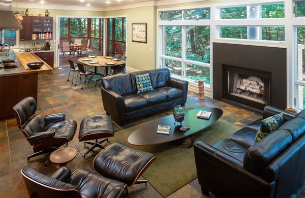 Pigeon Creek Inn