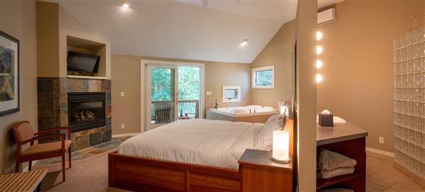 Pigeon Creek Inn